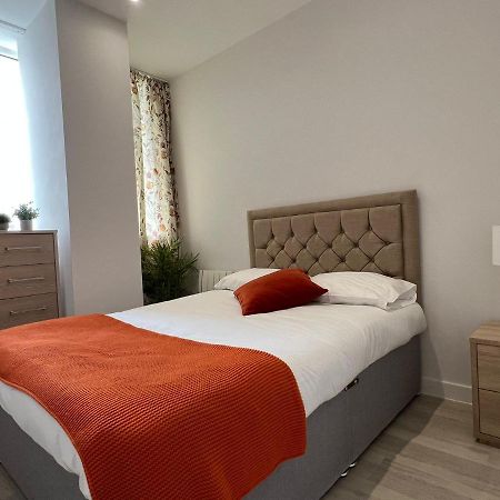 99 Guest House Істборн Екстер'єр фото