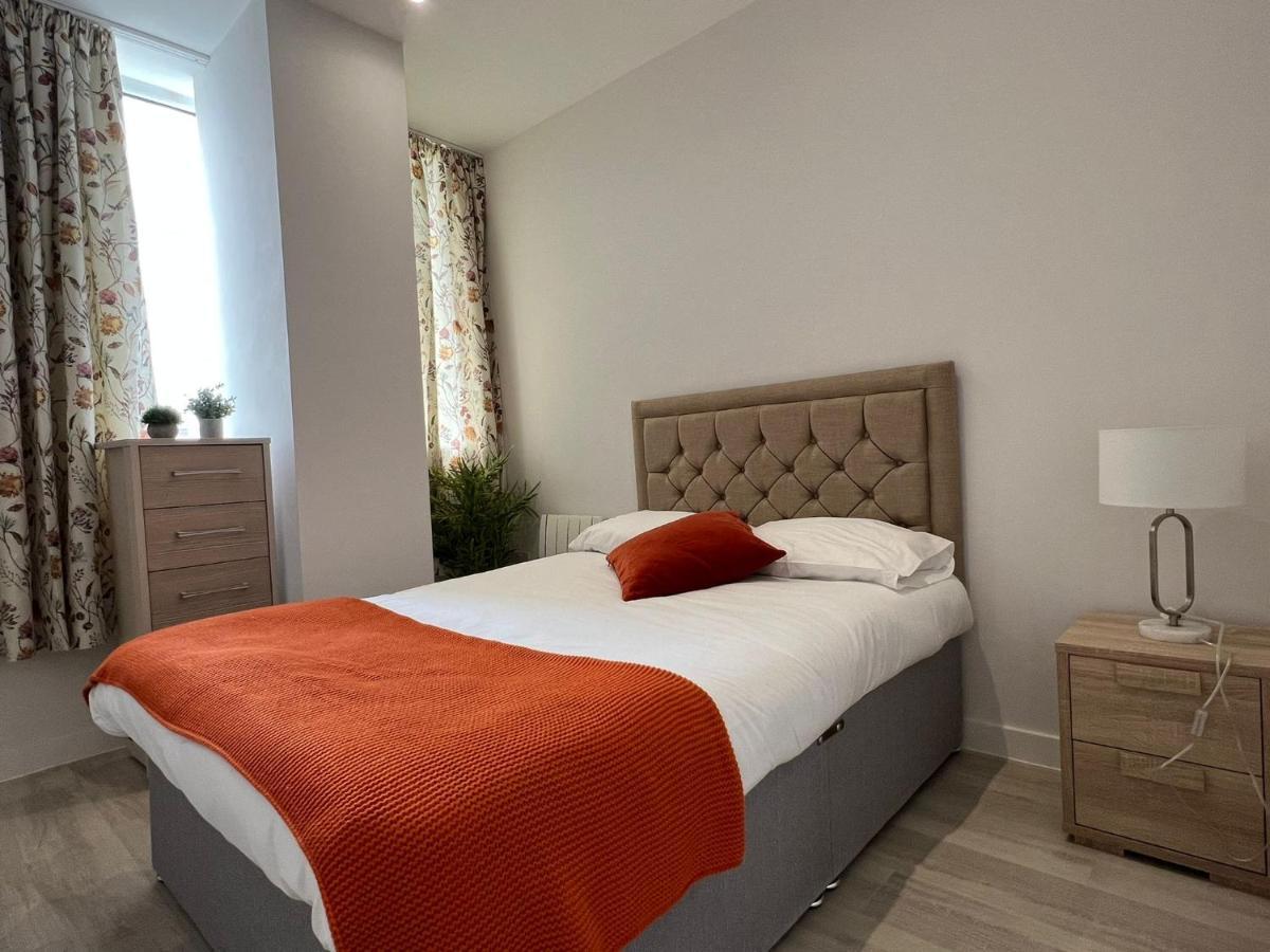 99 Guest House Істборн Екстер'єр фото