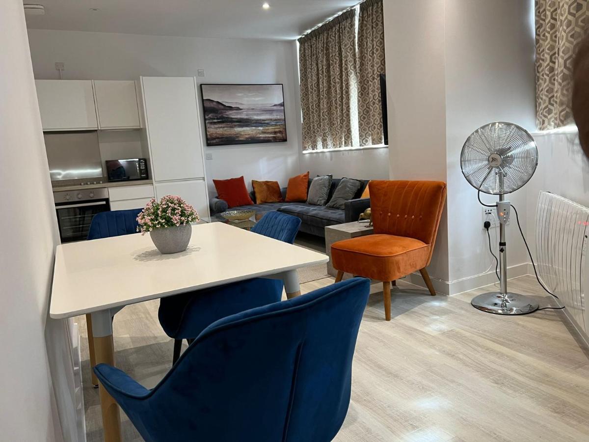 99 Guest House Істборн Екстер'єр фото