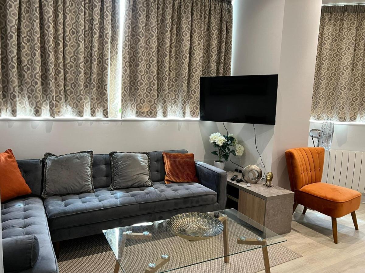 99 Guest House Істборн Екстер'єр фото